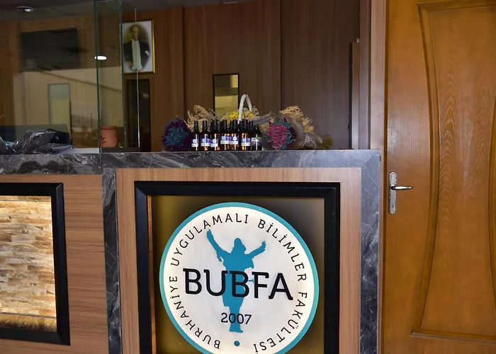 Bubyo Uygulama 酒店 *